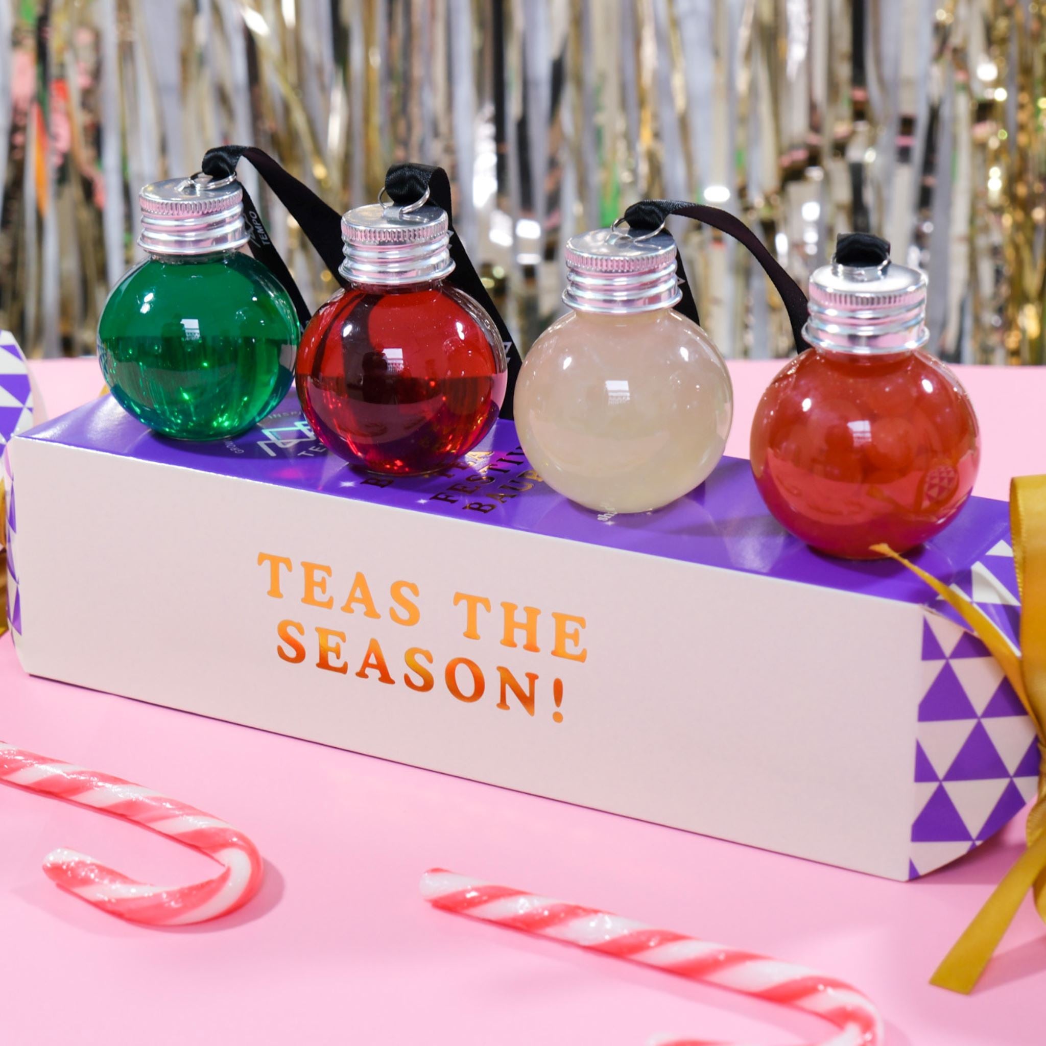 [PRE-ORDER] Christmas Boba Bauble Cracker Christmas Tempo Tea Bar 